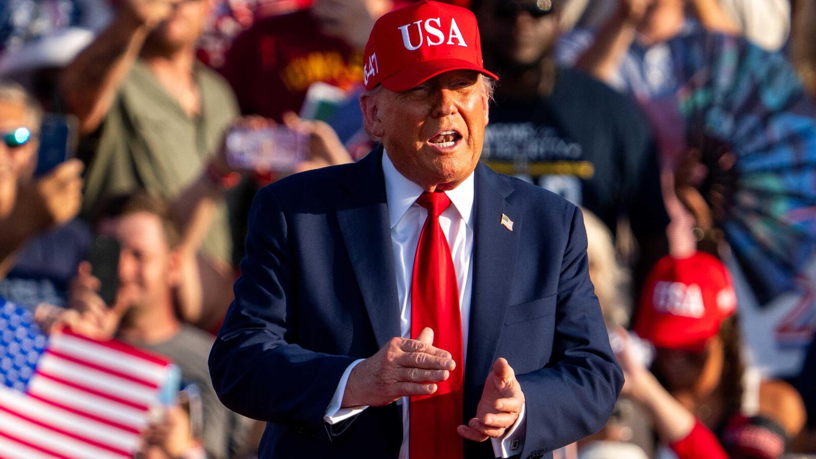 President Trump says UFC will host fight at White House