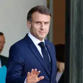  Macron: Lebanese govt should be in charge of security