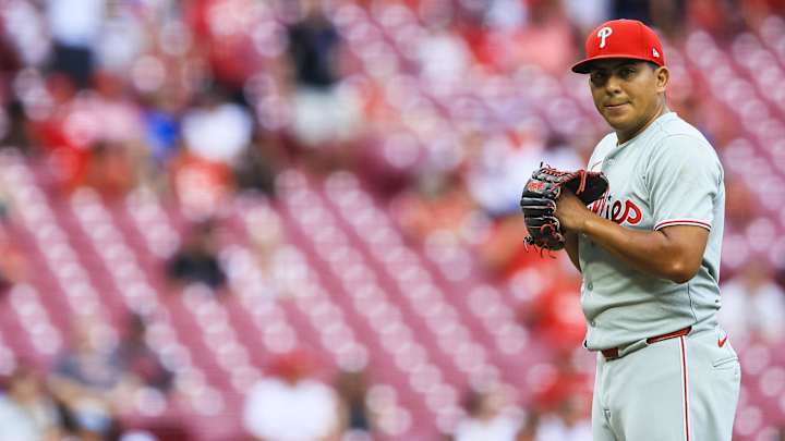 Angels Notes: Halos Linked to Star Pitcher, All-Star Nearing Return, Angels Celebrate Taylor Swift and Travis Kelce