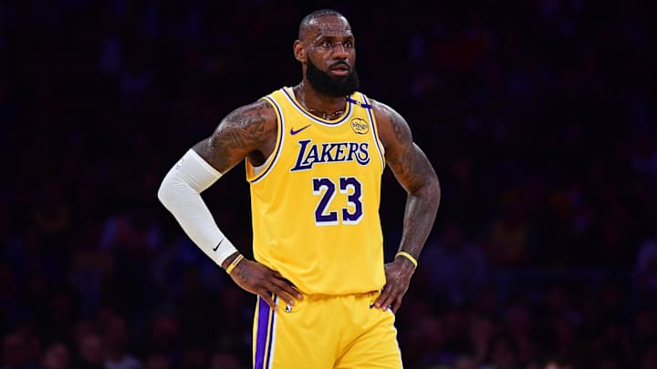 Lakers Notes: LeBron James Trade Prediction, Major Update on 2 Trade Pieces, Charles Barkley Harsh Message