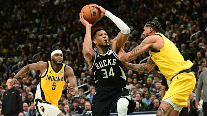 Bucks Notes: Giannis Antetokounmpo Trade Prediction, Ex-Buck Eyeing NBA Comeback, More