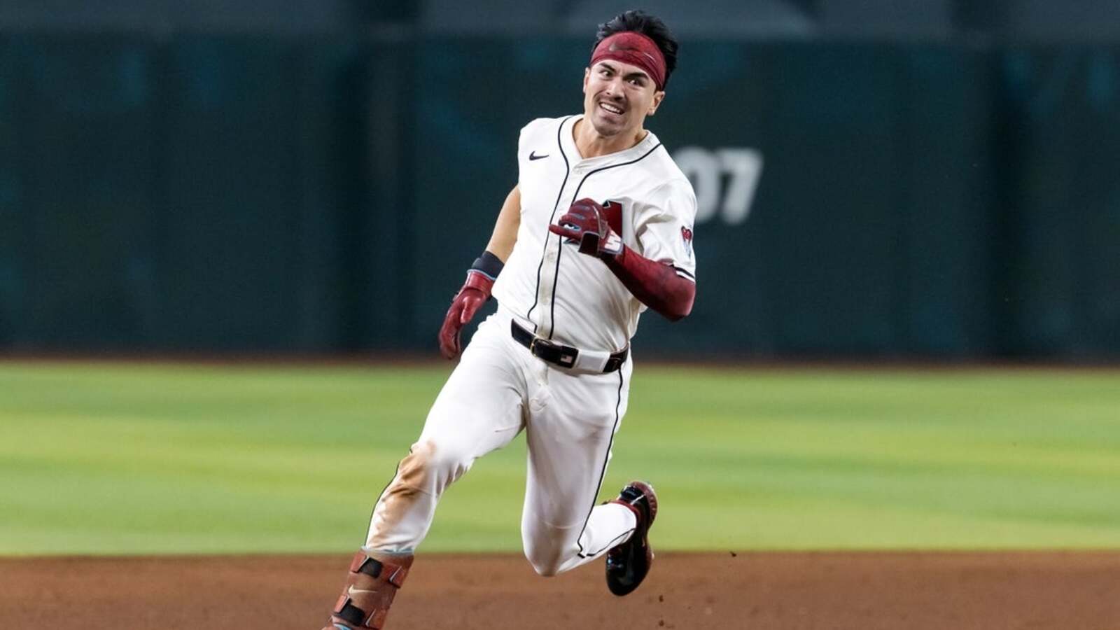 Lourdes Gurriel Jr., Corbin Carroll lead Diamondbacks past Guardians