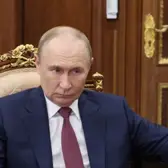  Putin weighs China as guarantor for Ukraine peace deal