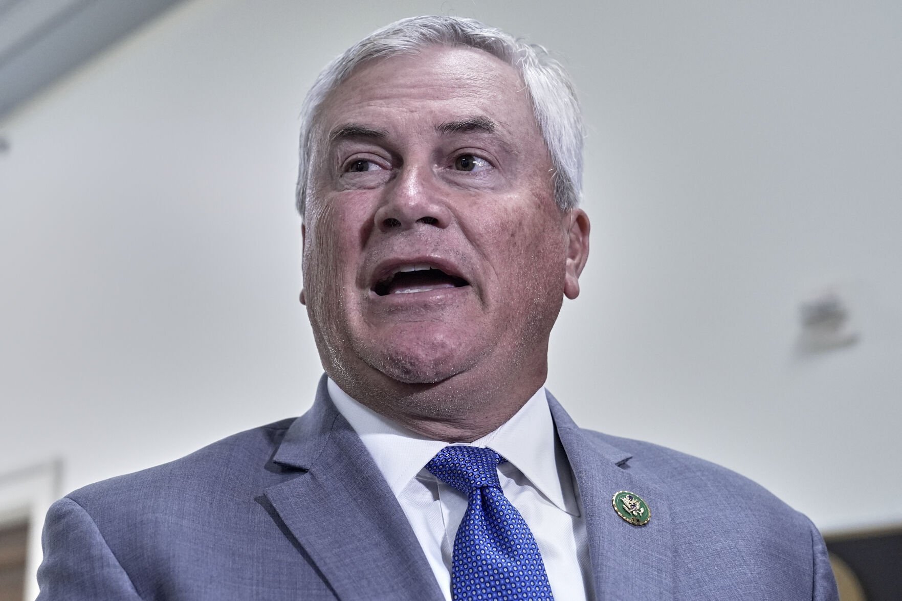  Justice Department to begin giving Congress files from Jeffrey Epstein investigation, lawmaker says