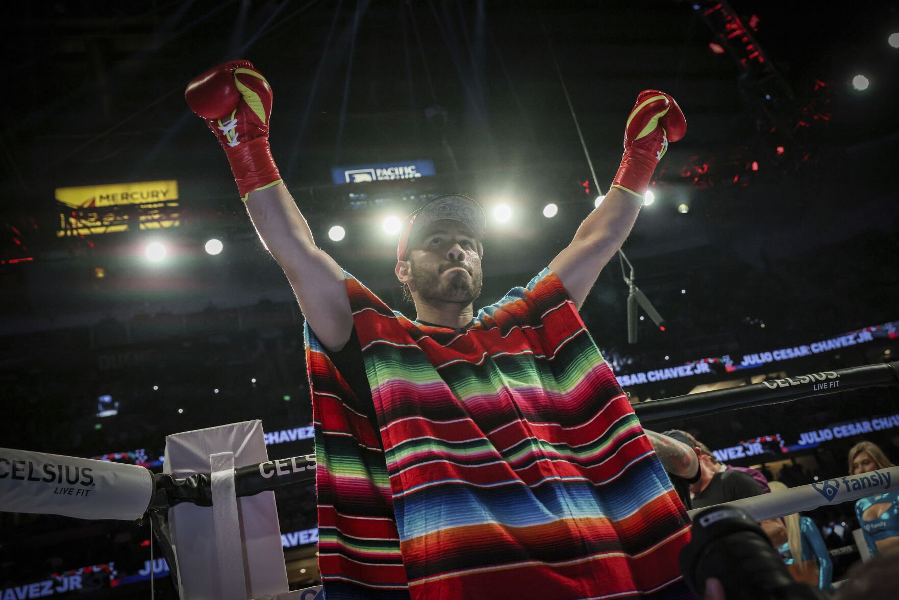 Boxer Julio César Chávez Jr. to stand trial in Mexico over alleged cartel ties