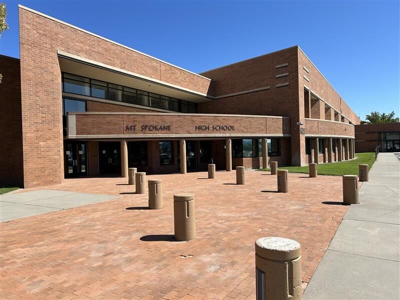 “We have suggested solutions”: Teachers in Mead authorize strike