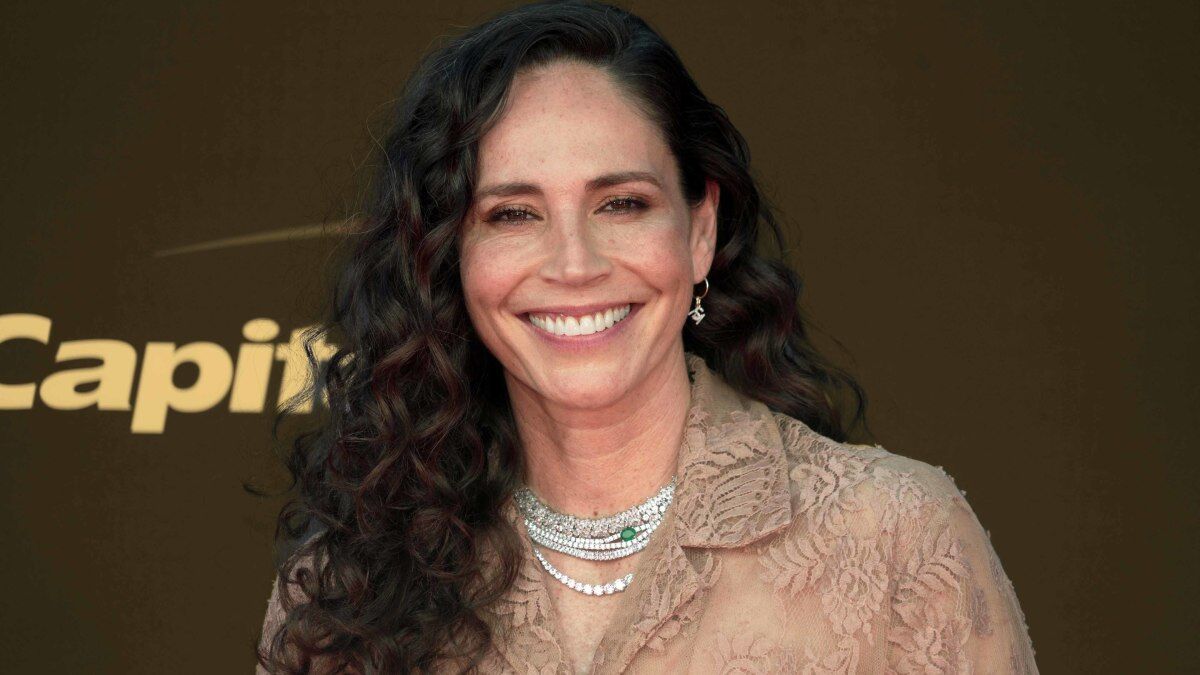 “He ended up getting assassinated” – Sue Bird recalls playing for a Russian team owned by former KGB spy