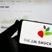  JM Smucker lifts FY sales forecast