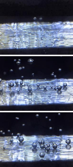 Parabolic Flights to Test Electrolyzer for Future Moon and Mars Missions