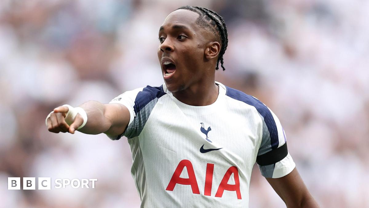 Racist abuse will ‘not bring down’ Tottenham’s Tel