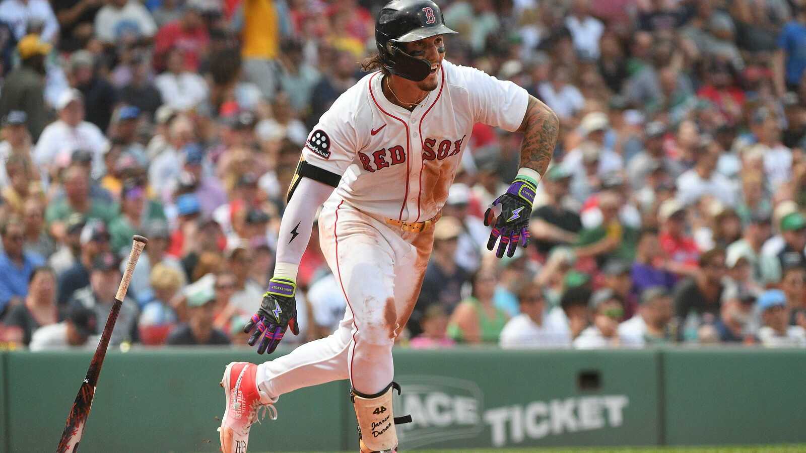 Jarren Duran signs very unusual item for fan