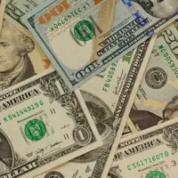 Dollar Gains on Strength in US Economic Reports