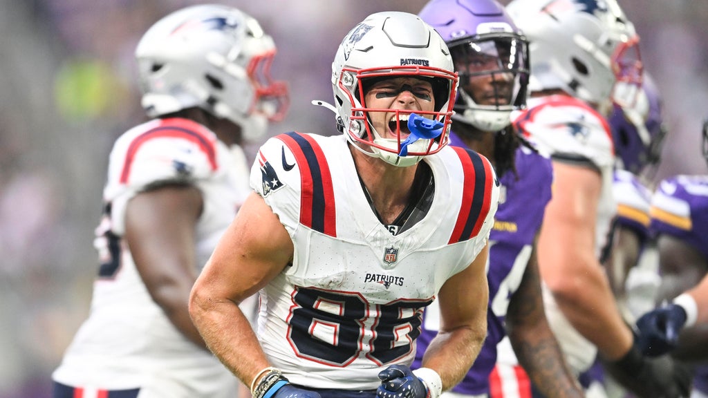 Efton Chism back at practice for Patriots, bringing same attitude that won him a roster spot