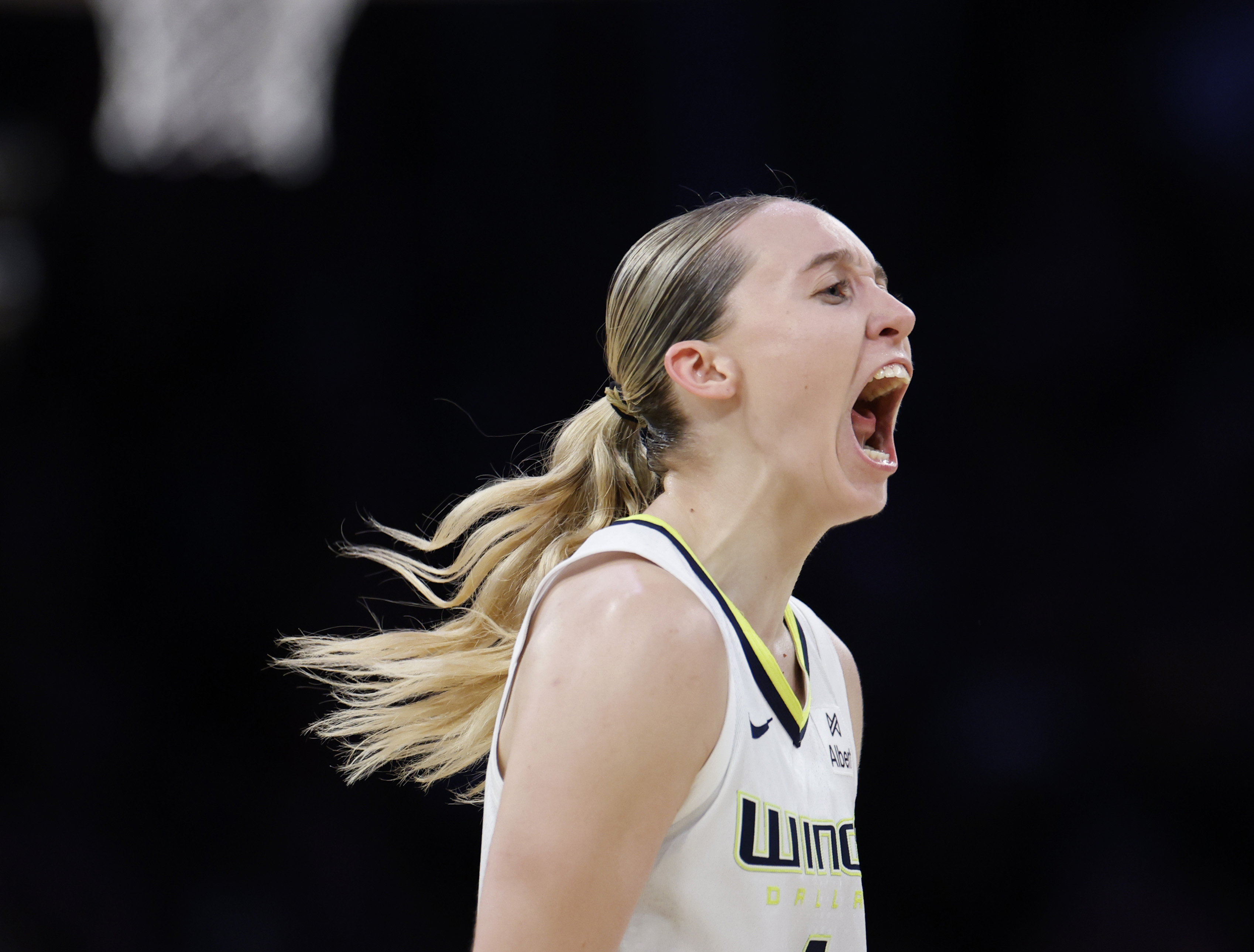  Paige Bueckers is doing something few WNBA guards have done