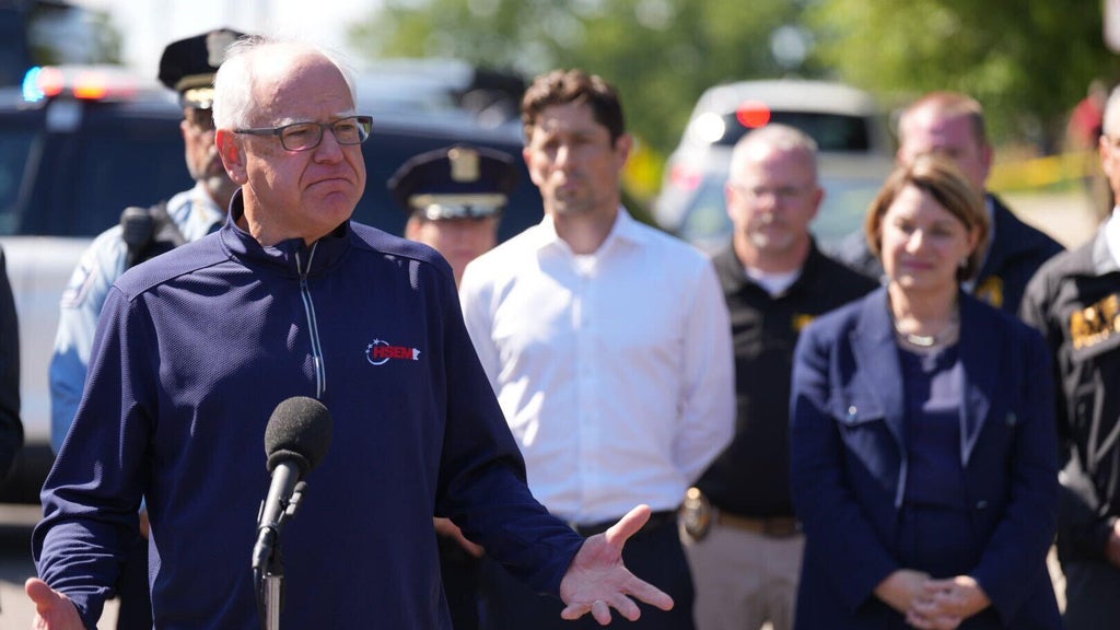 Gov. Tim Walz weighs calling special session on guns in wake of Annunciation mass shooting