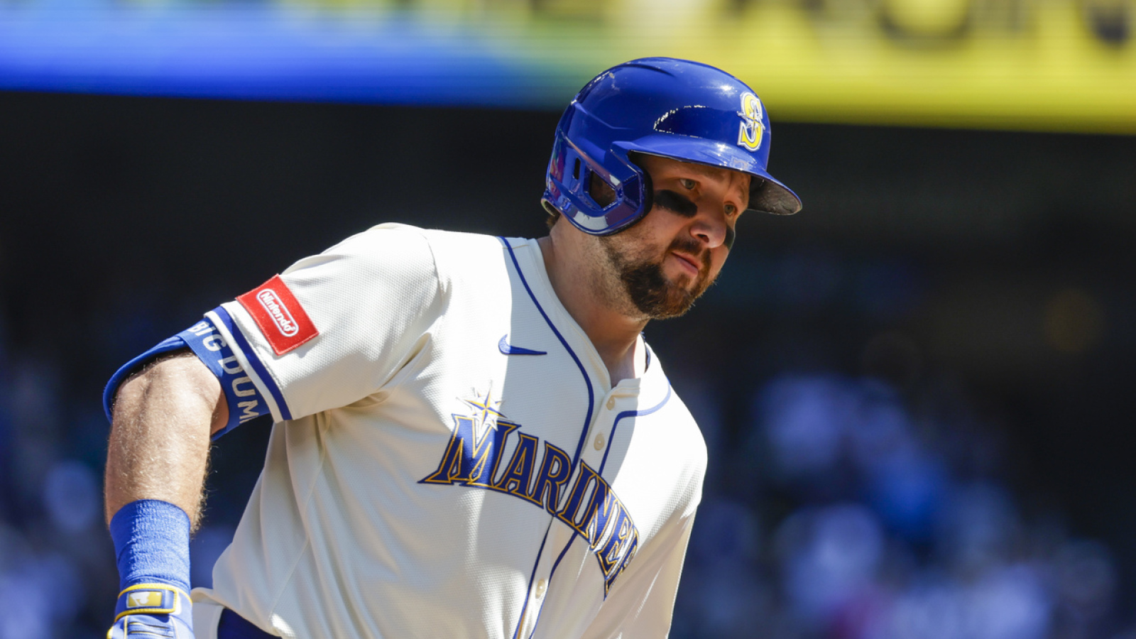 Mariners’ Cal Raleigh ties MLB record