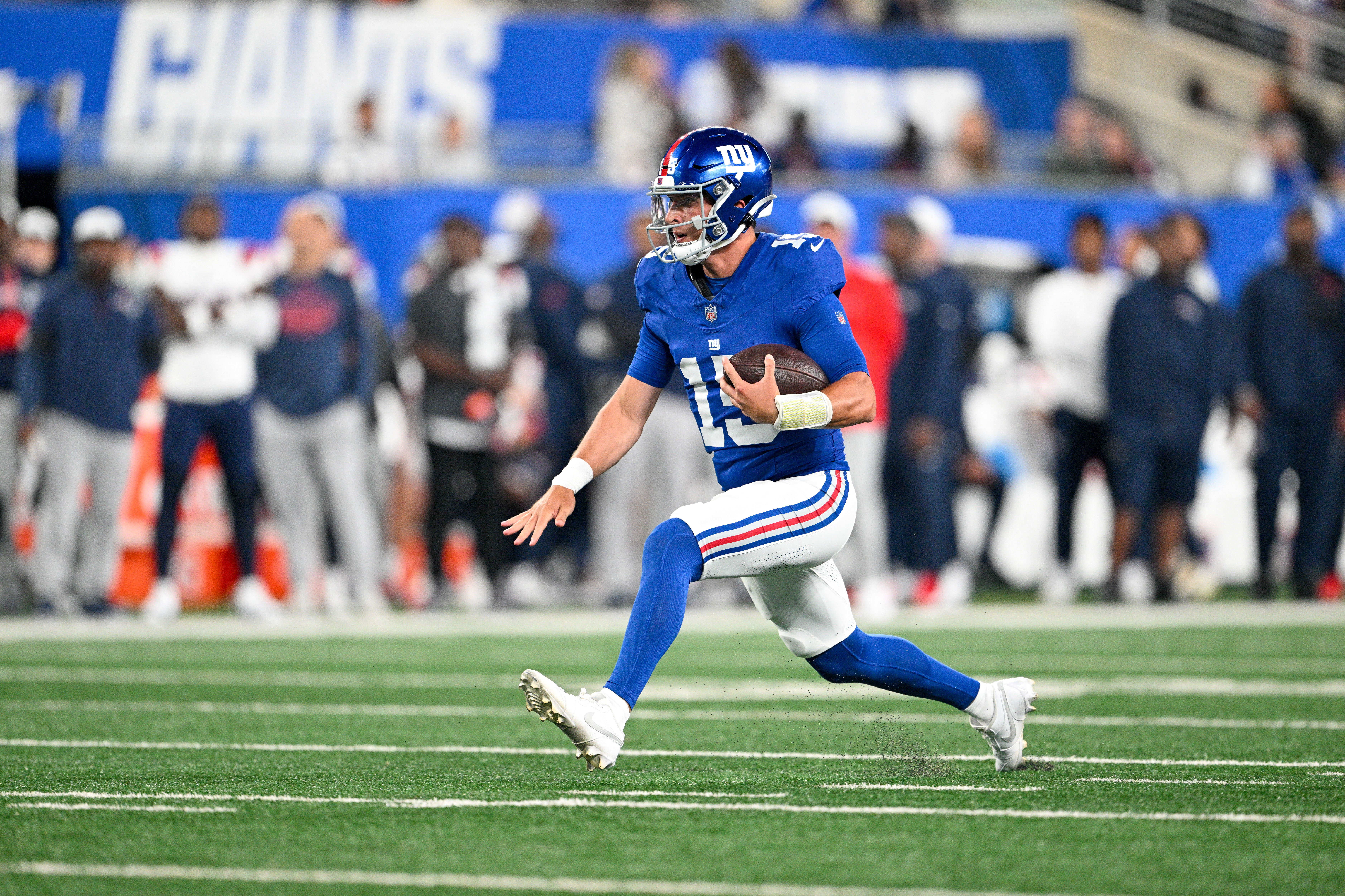 NFL quarterback who was left unemployed lands career lifeline on new team just days after brutal cut by New York Giants
