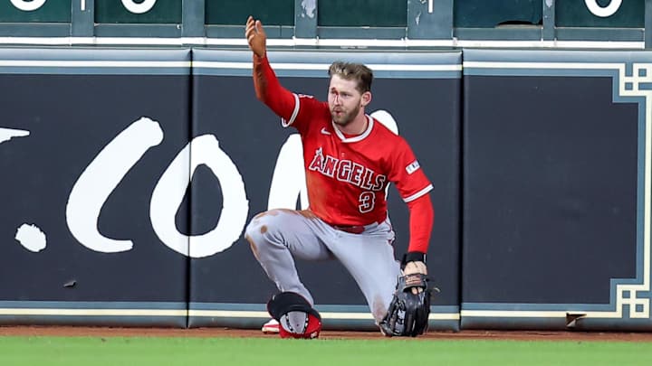 Angels Notes: Taylor Ward Injury Update, Halos Sign Pitcher, All-Star Placed on IL