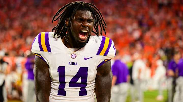 The Injury Update: Latest on LSU Football’s Trey’Dez Green and Braelin Moore
