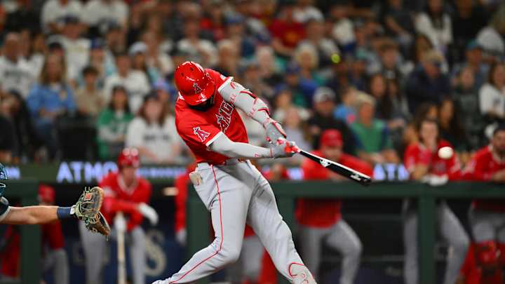 Angels Notes: Halos DFA Infielder, Call Up Top Prospects, Pitcher Out for Season