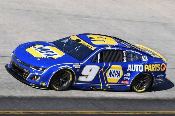 Chase Elliott instantly regrets defining choice during Bristol NASCAR race