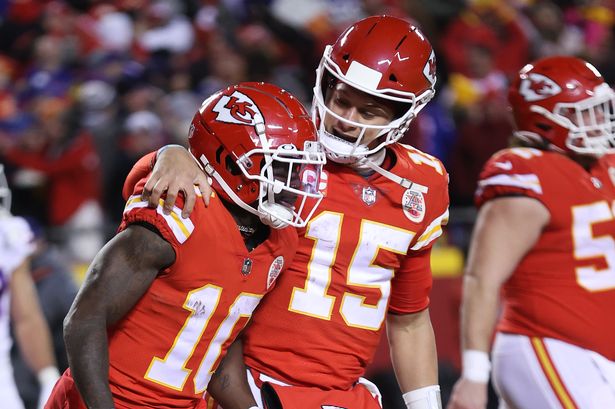 Patrick Mahomes sends message to Tyreek Hill as horror injury ends reunion talks