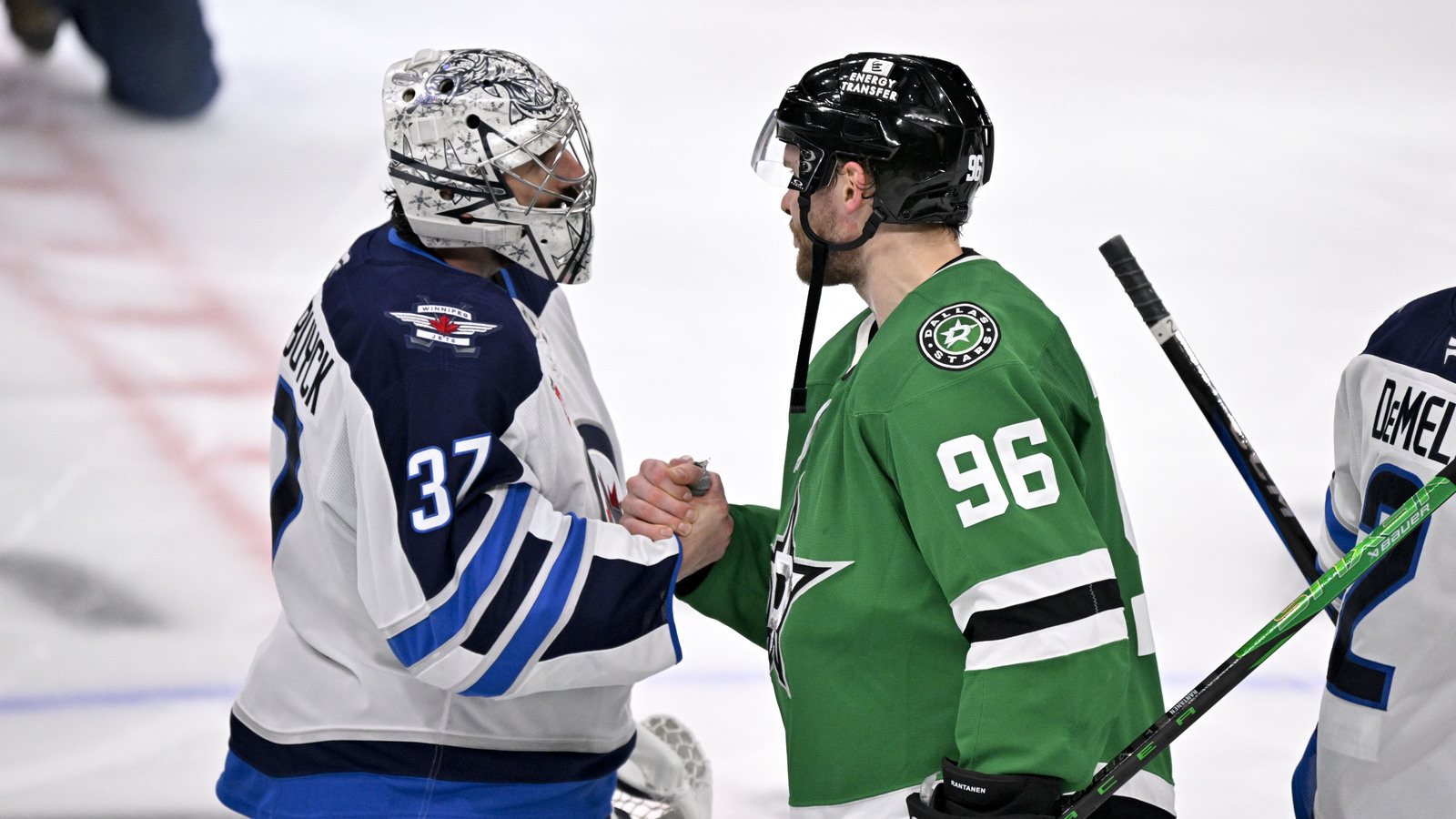 NHL Network’s Top 10 Goalies List Sparks Fan Backlash With Hellebuyck at the Top