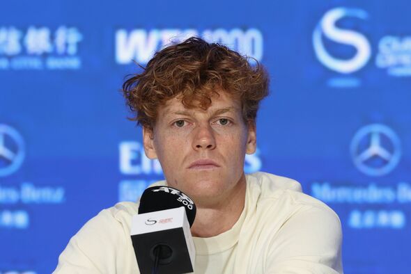  Jannik Sinner responds to Roger Federer’s demand for drastic tennis change