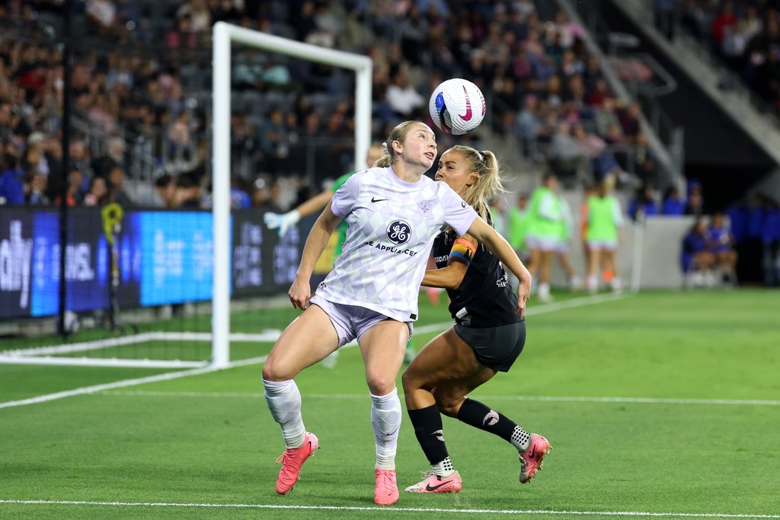 Louisville blanks Angel City 1-0, moves into playoff spot