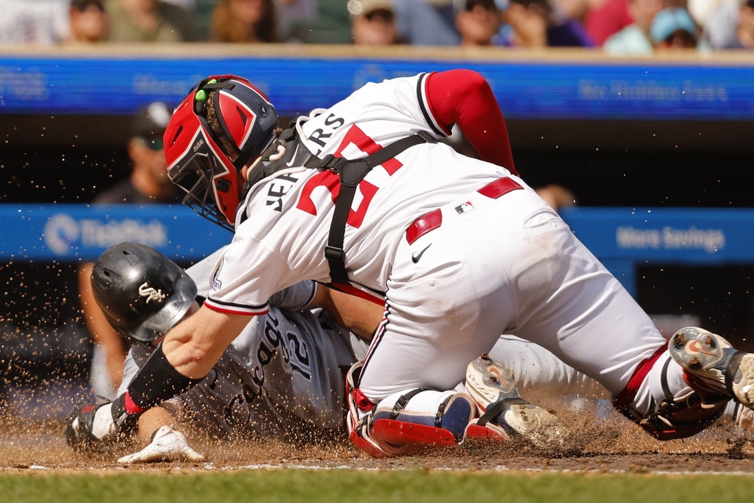 Twins put C Ryan Jeffers on concussion list