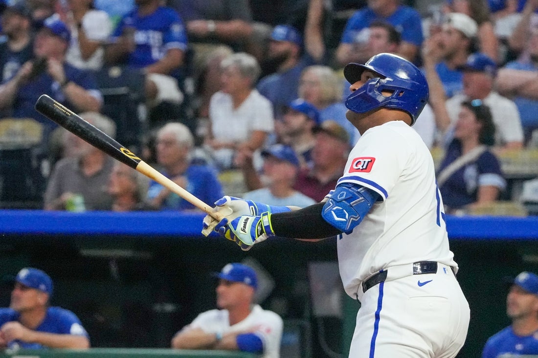 Mariners’ 10-game win streak ends with loss to Royals