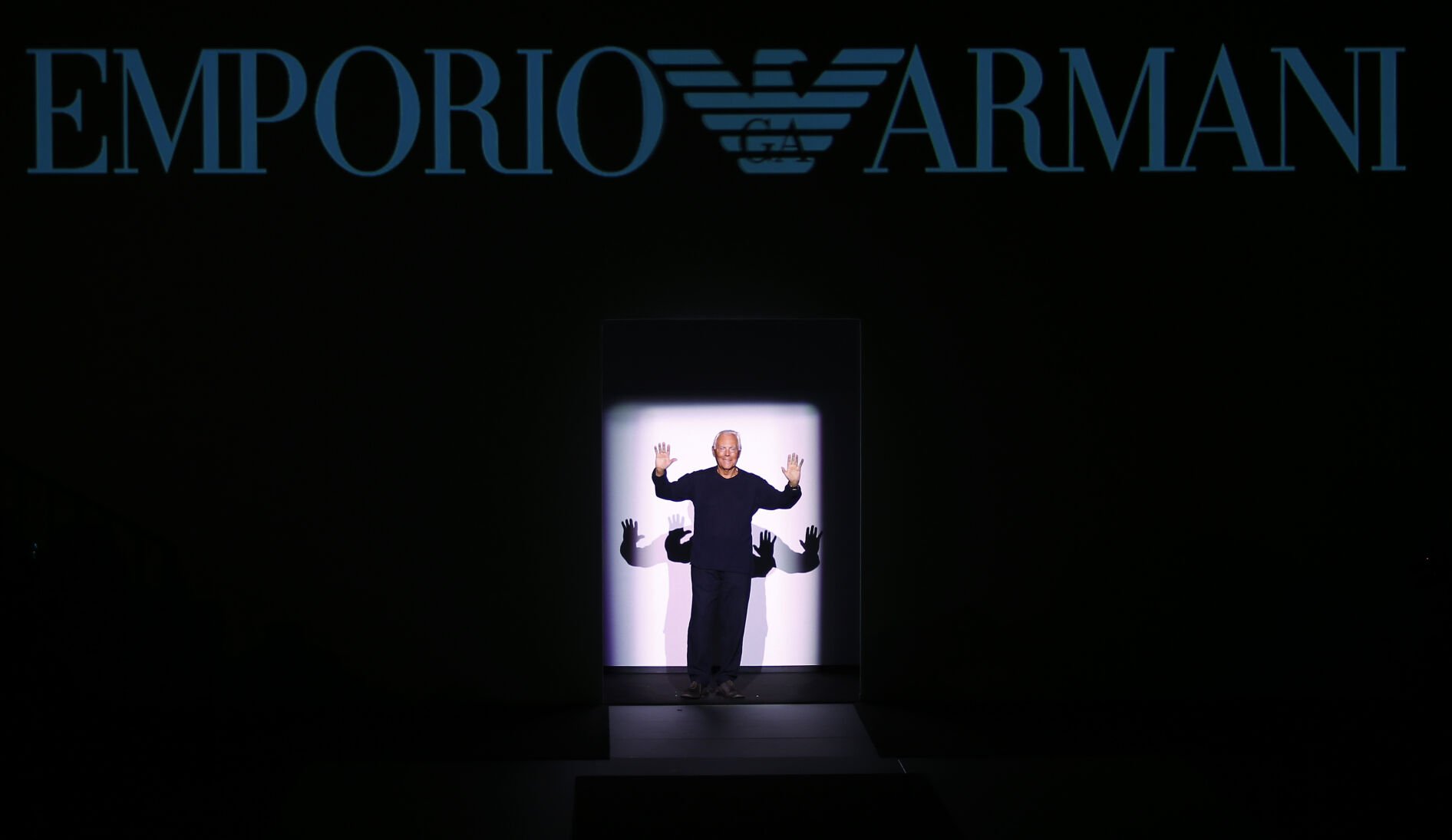Giorgio Armani paid tribute by Julia Roberts, Donatella Versace and more