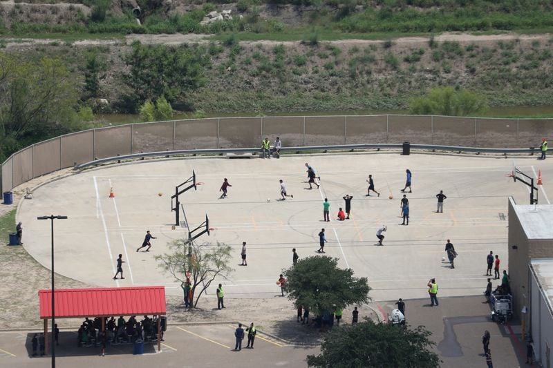 US judge extends block on deportations of Guatemala unaccompanied migrant children