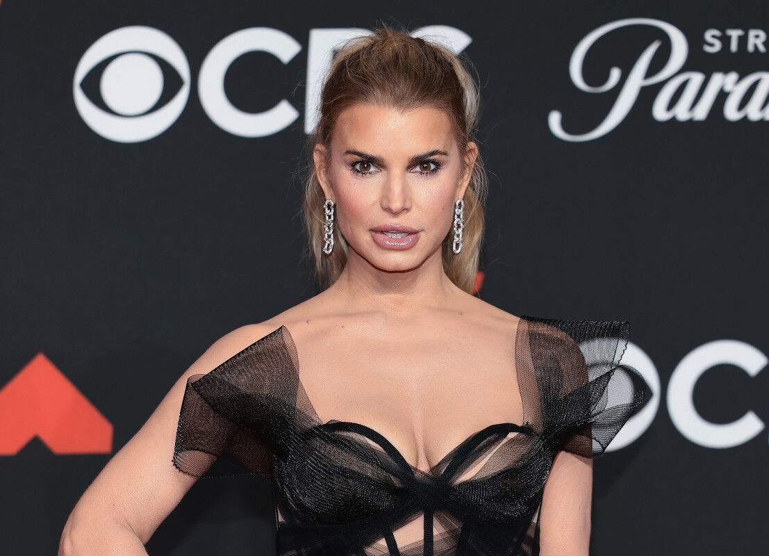  Jessica Simpson Has Iconic Response to Troll Asking If She Still Performs