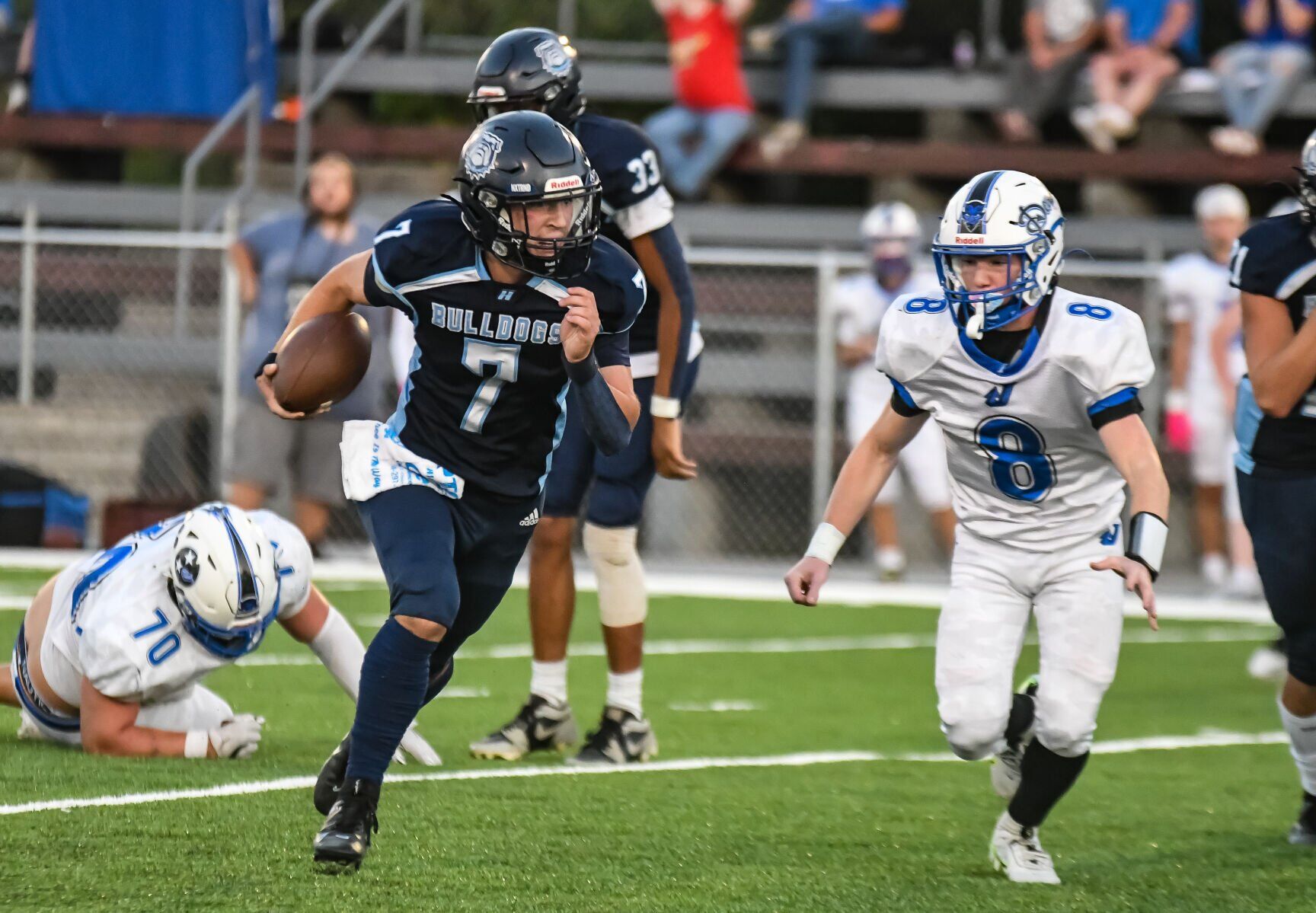 No. 8 Bulldogs bounce back, bite Blue Devils