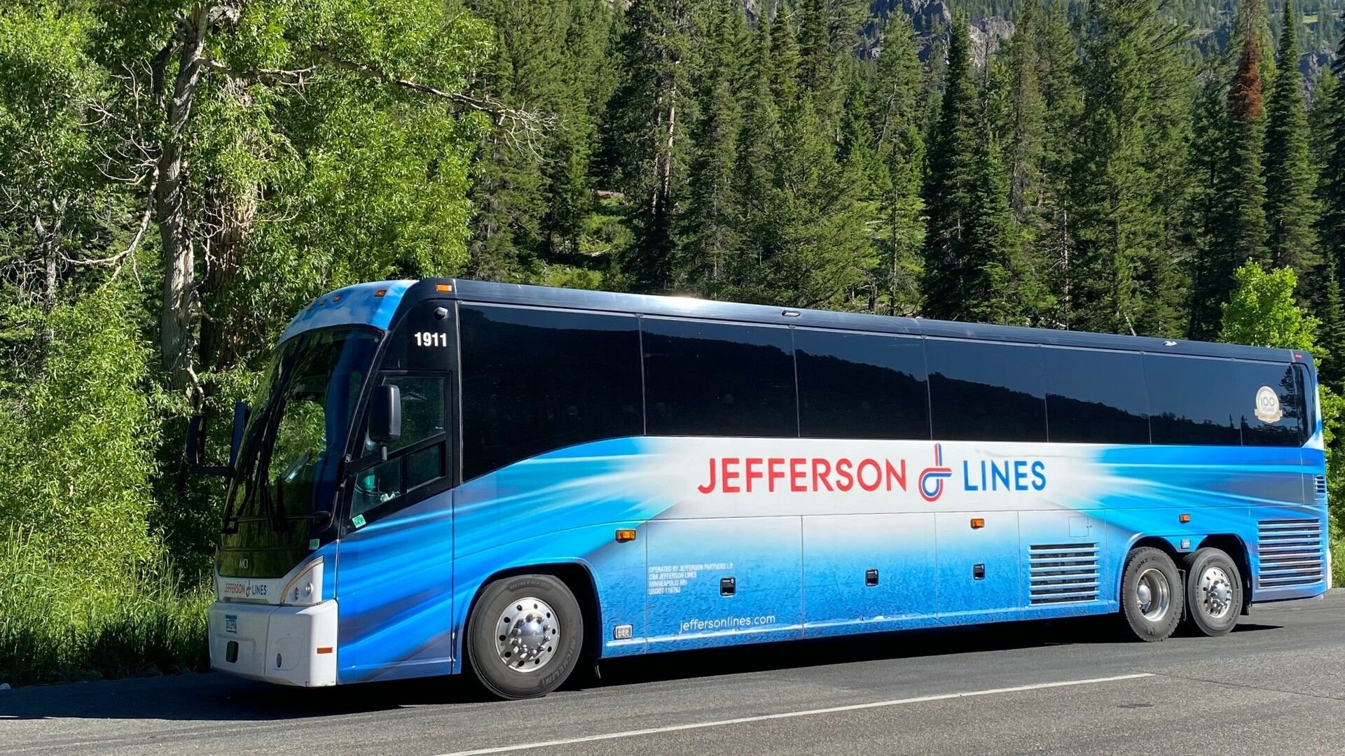 Jefferson Lines to continue intercity bus service