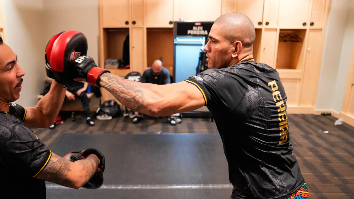 Fans Divided Over Pereira’s Training Footage Ahead of UFC 320: Vicious or Overhyped?