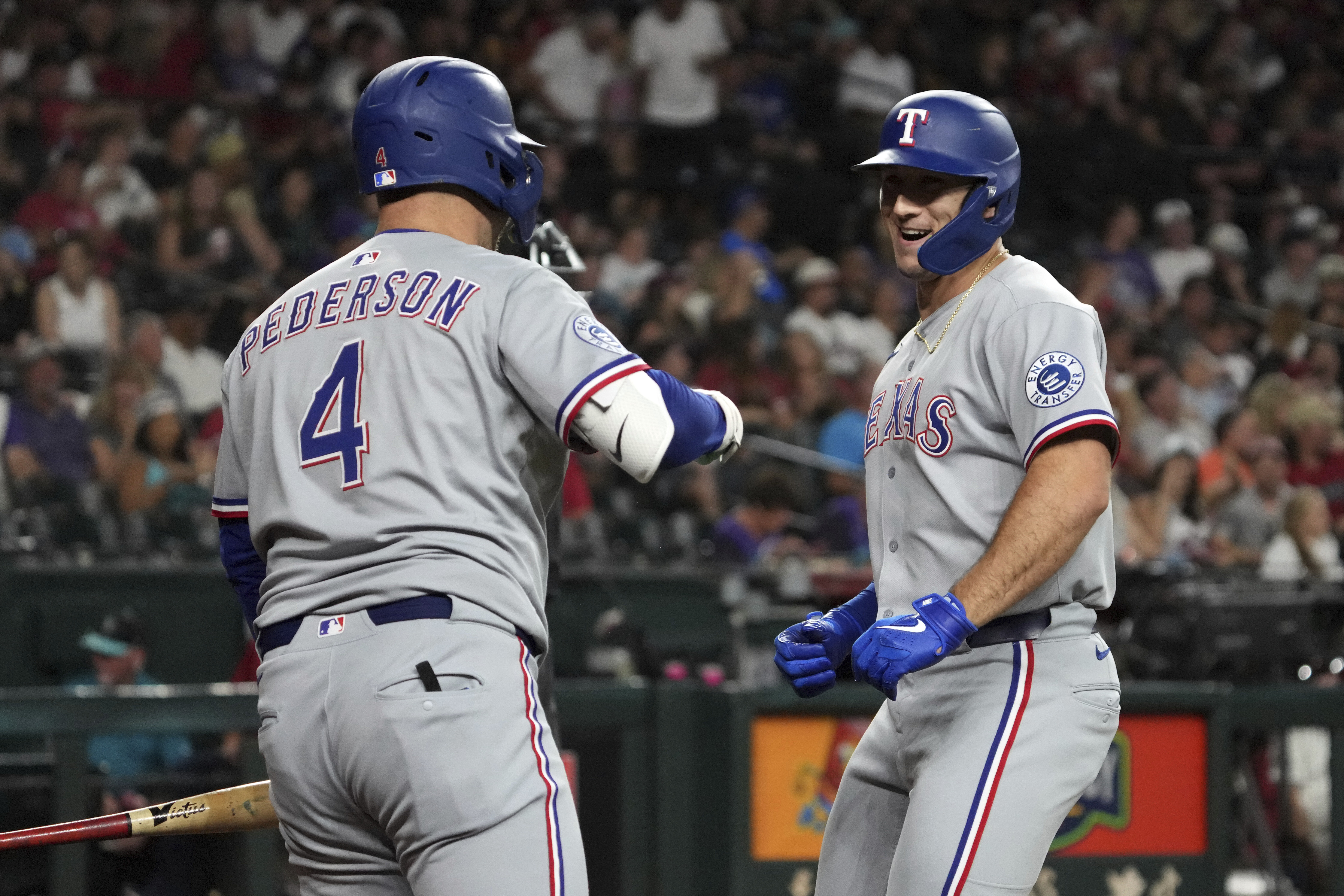 Osuna’s 2-run single in 10th inning pushes Rangers past Diamondbacks 7-5 for 6th straight win