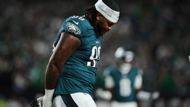 Eagles’ Jalen Carter ejected for spitting on Cowboys’ Dak Prescott