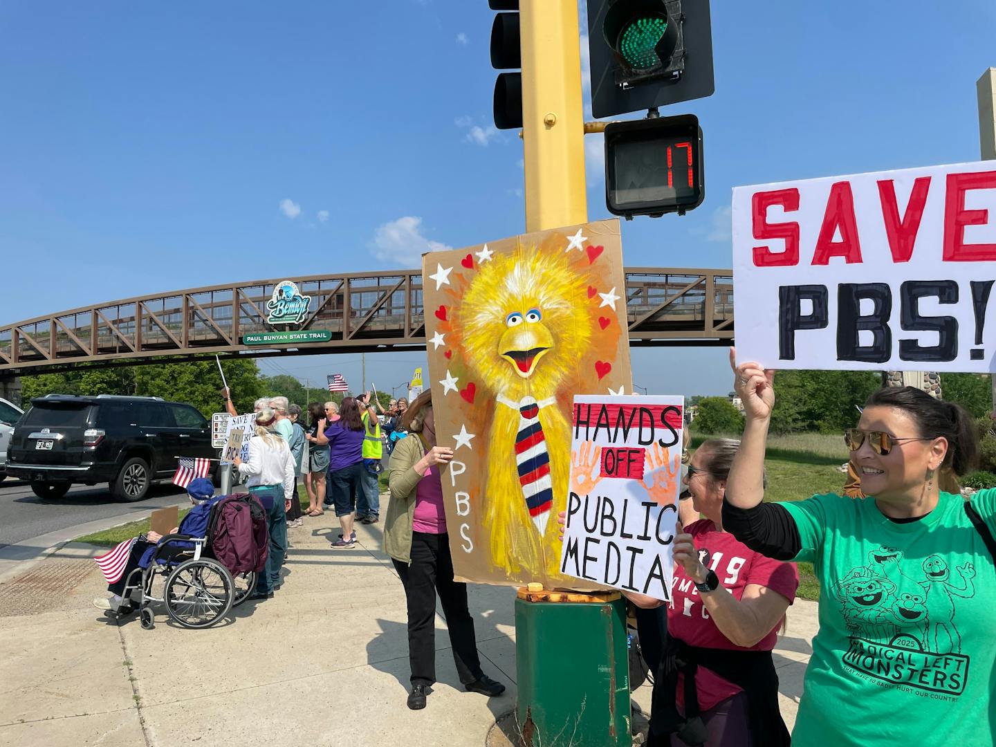  Opinion | If you care about the danger of AI, you should care about funding public media