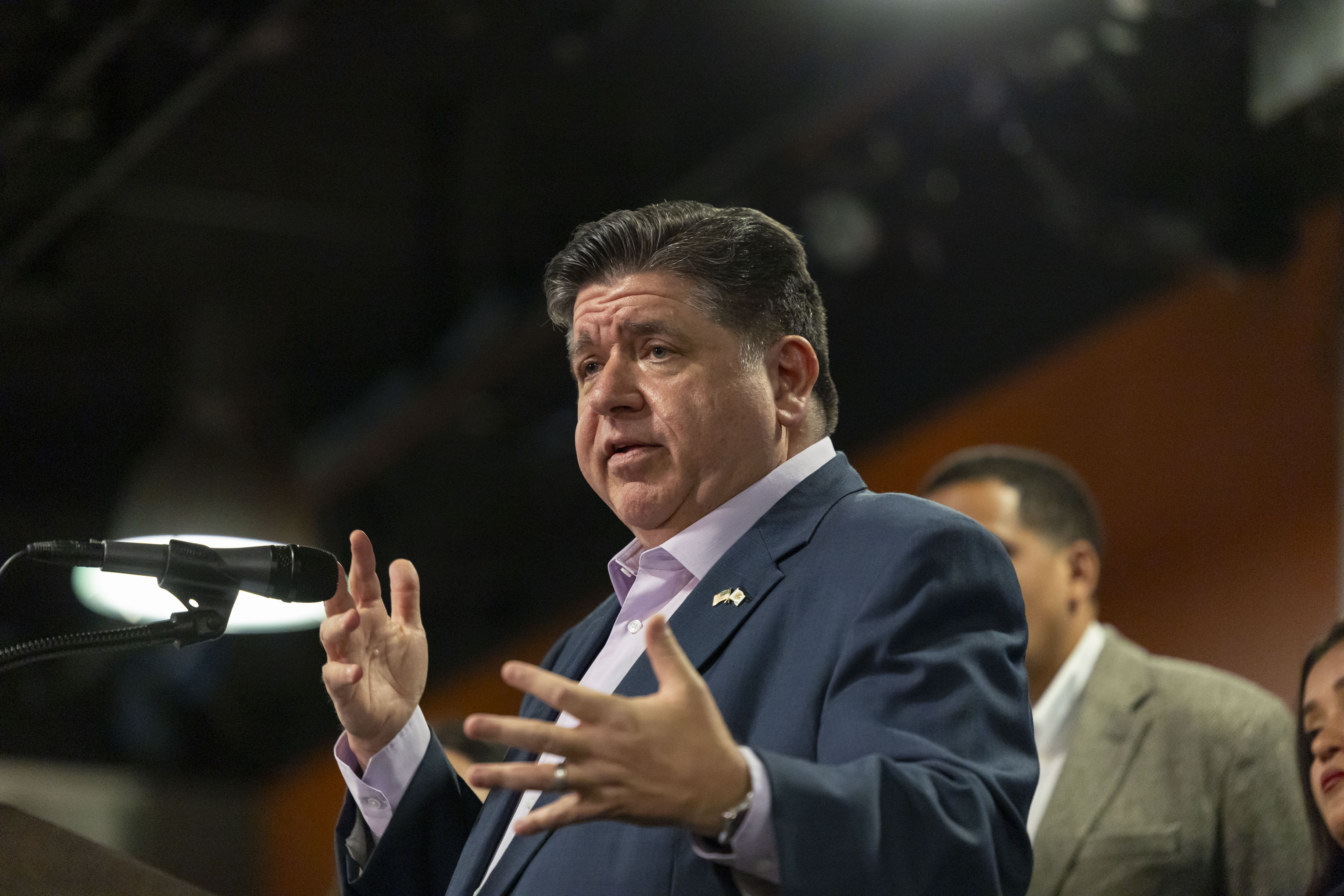 Gov. JB Pritzker says President Donald Trump is ‘losing it’ after latest Chicago National Guard threat