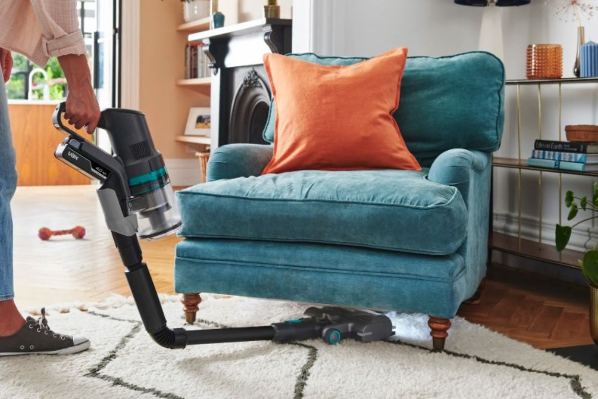 I tried the VAX HomePro cordless vacuum cleaner but does it work on pet hair?