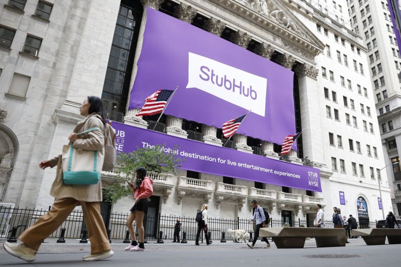  StubHub’s debut on Wall Street sends shares to more than $25
