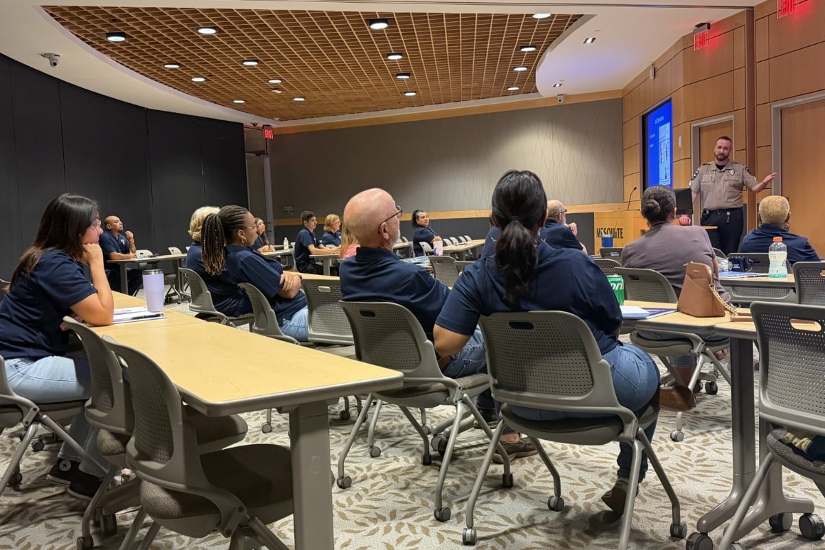 Mesquite Citizens Police Academy Offers In-Depth Look at Dispatch and Detention Operations