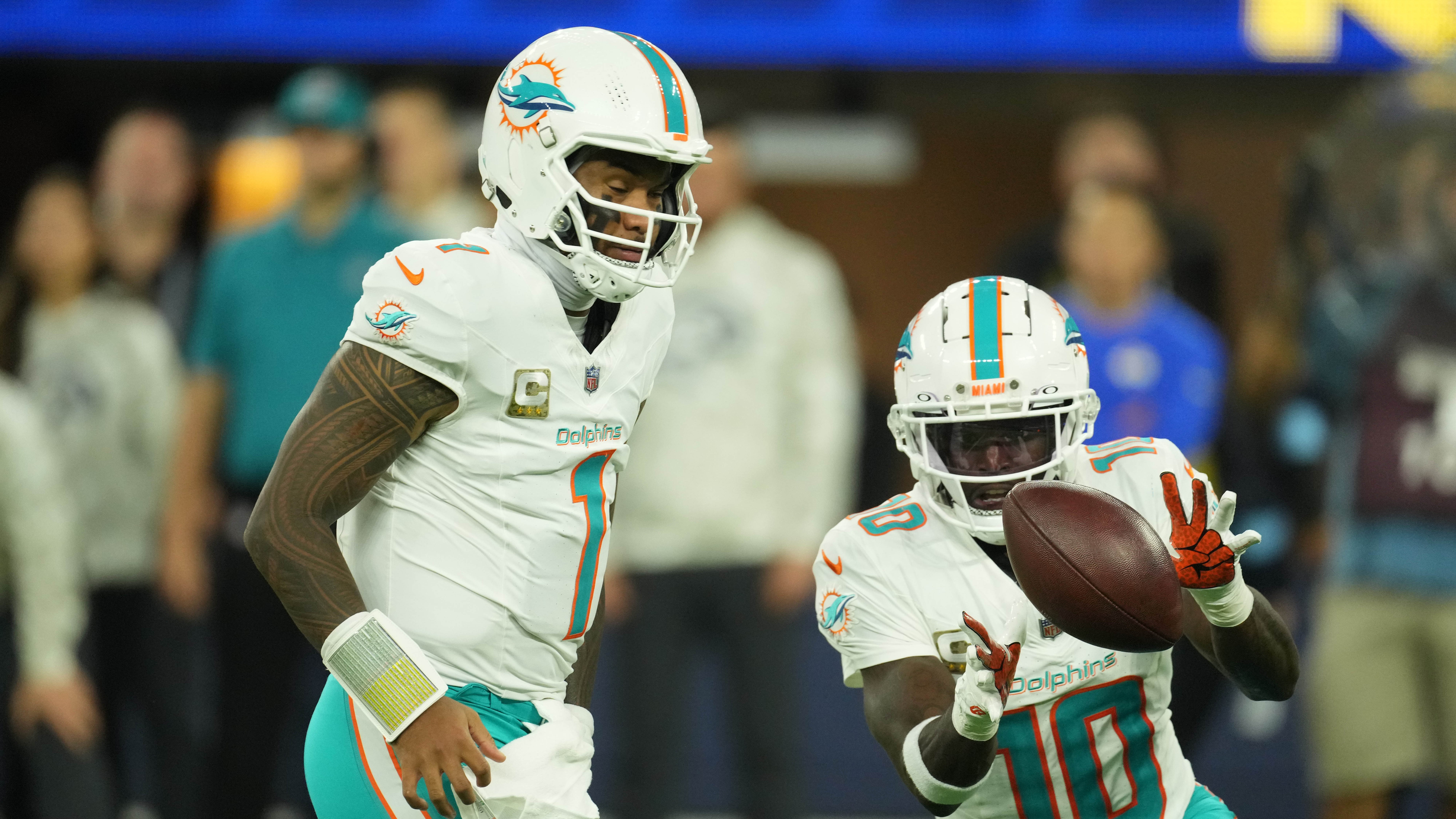Will Dolphins fix Tua-Tyreek Hill disconnect in Week 2 against Patriots?