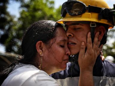 23 miners rescued after 43 hours trapped in Colombian gold mine