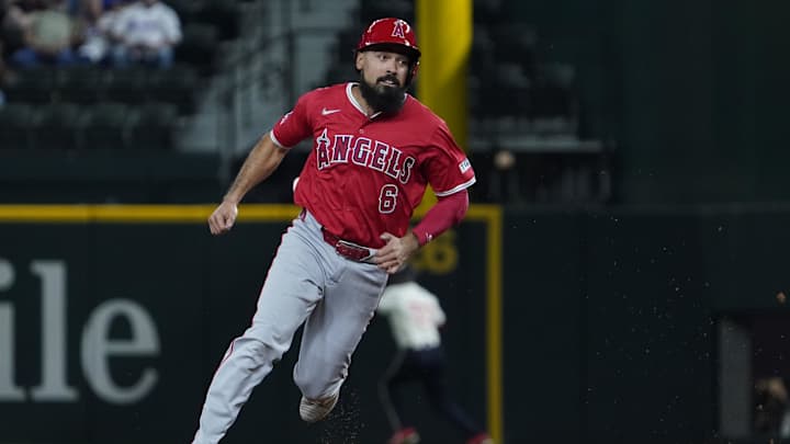 Angels Notes: Halos Have No Anthony Rendon News, Ominous Injury Update, Who’s 2026 Manager?