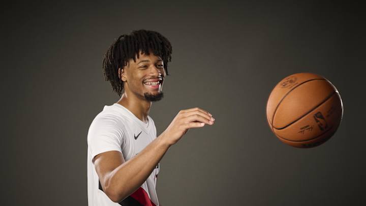 Blazers Notes: Blazers Sign Big Man, Franchise Sale Update, $130 Million Extension Predicted