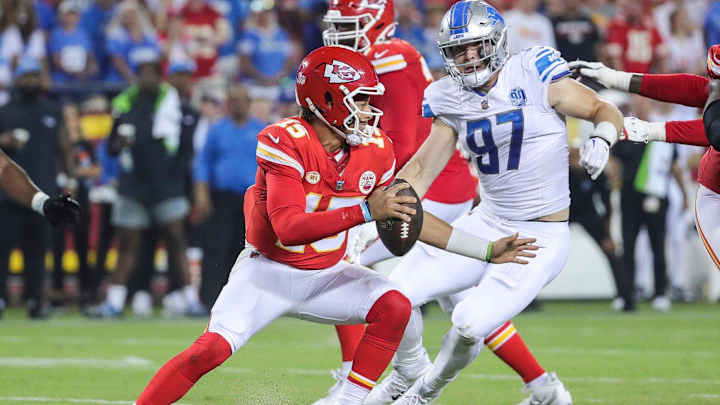 Prop and Projections for Jahmyr Gibbs, Amon Ra-St. Brown, Patrick Mahomes and Every Player for the Lions and Chiefs
