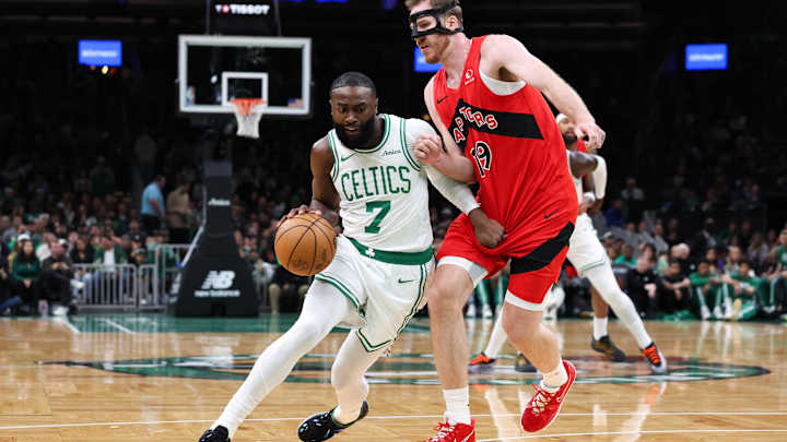 Celtics Notes: Jaylen Brown Injury Update, Boston Linked to All-Star Free Agent, Jayson Tatum Talks Return